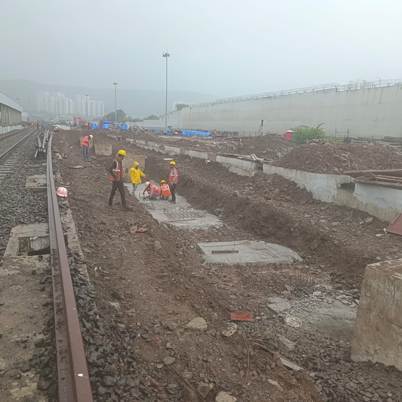 Pune Metro work