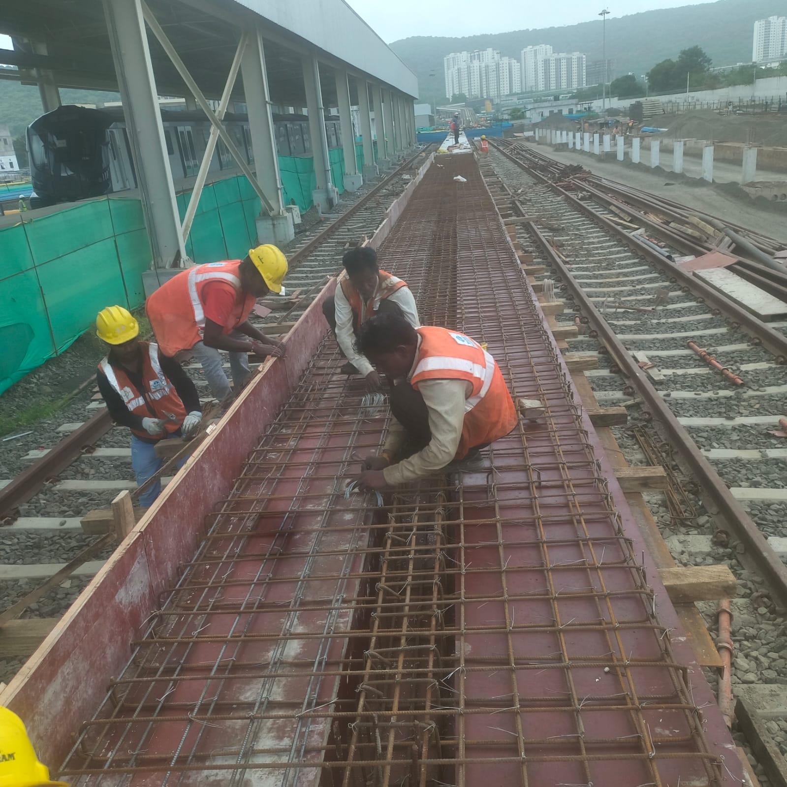 Pune Metro work reference